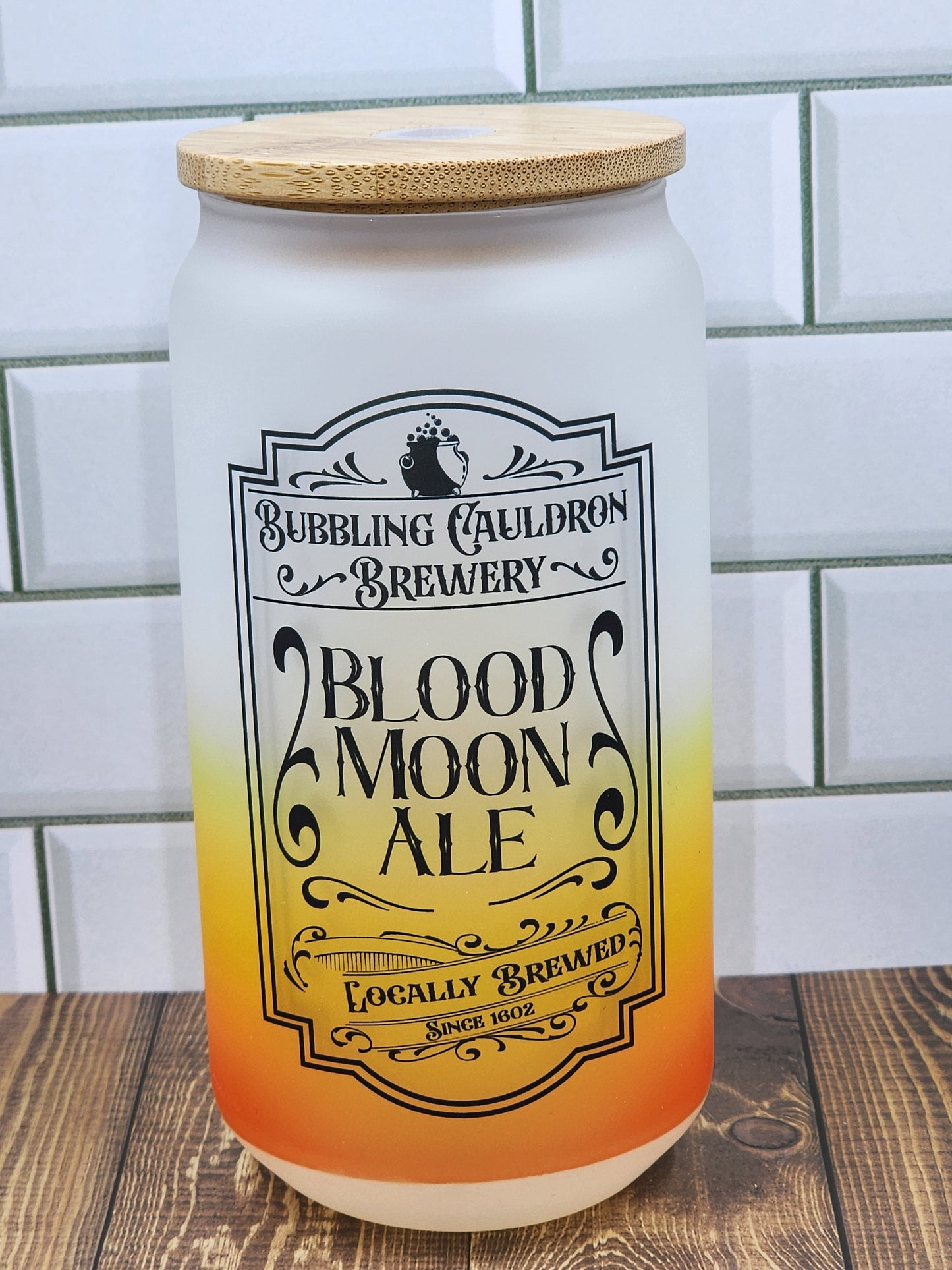 Blood Moon Ale Frosted 18oz can glass cup